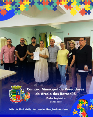 Assinatura do Termo de Expropriação Consensual dos 100 lotes em que serão construídas as moradias para as famílias atingidas pela enchente.